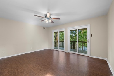 Lake Hamilton Condo with view and access. Start your mornings - photo 11