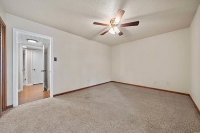 Lake Hamilton Condo with view and access. Start your mornings - photo 20