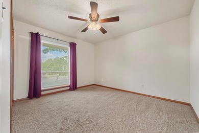 Lake Hamilton Condo with view and access. Start your mornings - photo 25