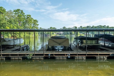 Lake Hamilton Condo with view and access. Start your mornings - photo 46