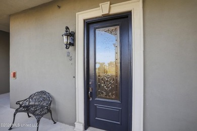 Coastal elegance meets everyday comfort along Gulfport's iconic - photo 4