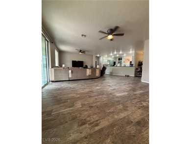 Welcome to a spacious single-story home in the desirable Cottage - photo 5