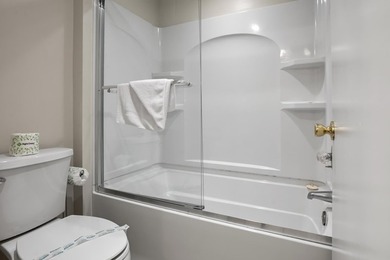 Welcome to your perfect Myrtle Beach retreat! Just steps from - photo 13