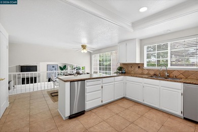 Highly sought-after floor plan in Shadow Creek, 804 Eastbrook Ct - photo 14