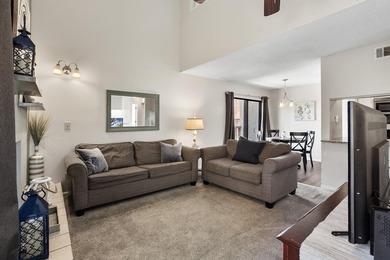 Welcome to your perfect Myrtle Beach retreat! Just steps from - photo 18