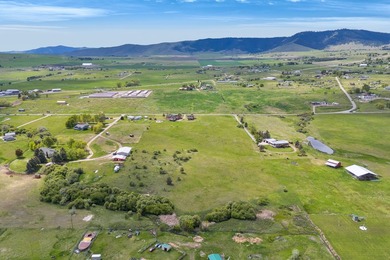 BACK ON THE MARKET! This unique property offers incredible - photo 9