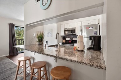 Welcome to your perfect Myrtle Beach retreat! Just steps from - photo 28