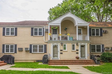 Newly Renovated!! Spacious 2-bedroom COOP located on the first - photo 1