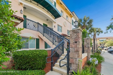 Priced below market! Move-in ready 2BR/2.5BA condo in Il - photo 4