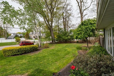 Impeccably maintained 2,000 sq. ft. move-in ready Splanch set on - photo 35