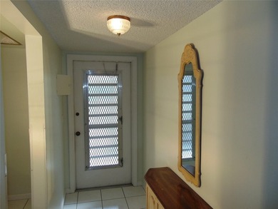 FIRST FLOOR. INCREDIBLE DEAL ON A 2 BEDROOM 2 BATH. BEAUTIFUL - photo 6