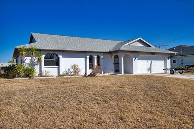 Enjoy the advantages of true waterfront living in this pool home - photo 3