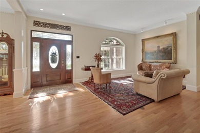 **Luxurious Lakefront Living on Majestic Lake Winnemissett** - photo 4