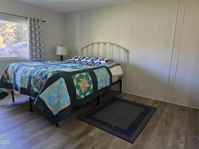 Welcome home to this beautifully maintained 3-bedroom - photo 19