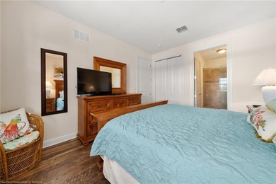 Beautiful Lakefront Condo! Furnished! BOAT SLIP INCLUDED! - photo 19