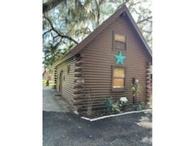 Lake Home For Sale in Okeechobee, Florida