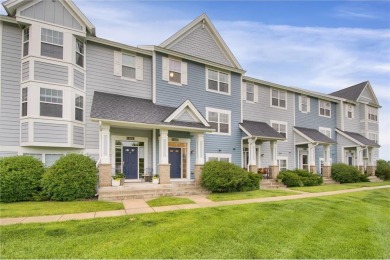 Lake Townhome/Townhouse Sale Pending in Apple Valley, Minnesota