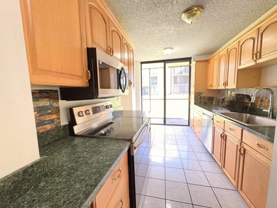 Convenient first-floor 2 bedroom, 2 bath split-plan condo with - photo 5