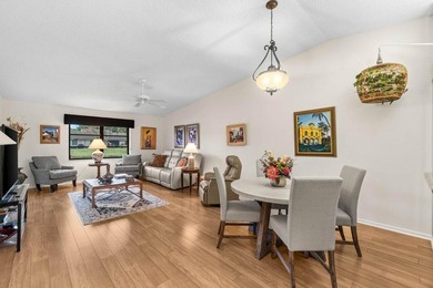 Lovely 2 beds/2 bath villa in beautiful gated 55+ Whisper Walk! - photo 2