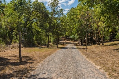 In the heart of the Texas Hill Country Wine Trail, this - photo 32