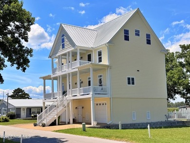 Spectacular Neuse River Waterfront Home with Elevator, Private - photo 37