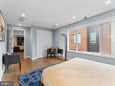 A Rare First Offering. A privately curated, custom end-unit - photo 40