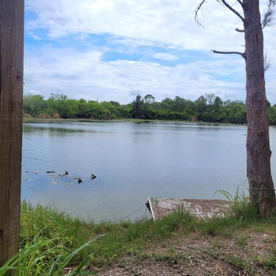 (private lake, pond, coastal) Home For Sale in Hobe Sound Florida