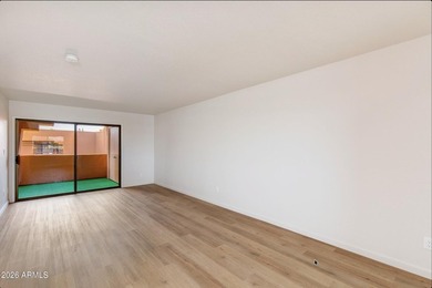 Beautifully remodeled top floor condominium with stunning views - photo 4