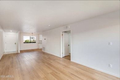 Beautifully remodeled top floor condominium with stunning views - photo 5