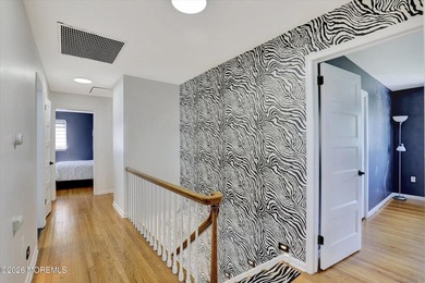 Beautiffuly renovated5BR/3BR in Prime Elberon Location! Turn-key - photo 31