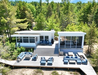 Lake Home Sale Pending in Glen Arbor, Michigan