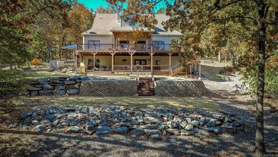 Greers Ferry Lake Home For Sale in Higden Arkansas