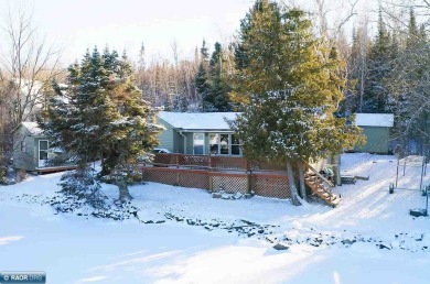 Lake Vermilion Home For Sale in Cook Minnesota