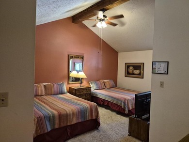Location, location! Spacious 2 bedroom and 2 full bath condo - photo 13