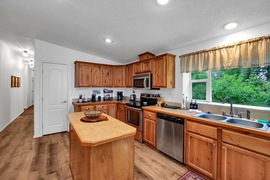 Stunning Lake Cascade Views! Enjoy panoramic lake views from the - photo 15