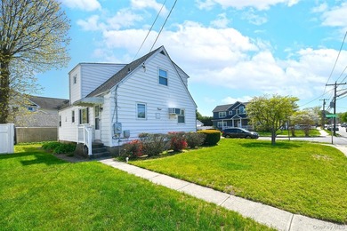 Come see this beautifully renovated Cape Cod style home. This - photo 20