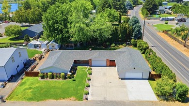 MLS# 294620 Just steps from the Columbia River and walking - photo 37