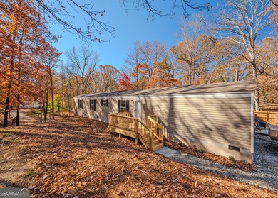 Lake Hartwell Home For Sale in Lavonia Georgia