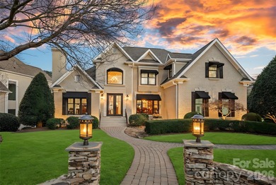 Lake Norman Home For Sale in Cornelius North Carolina