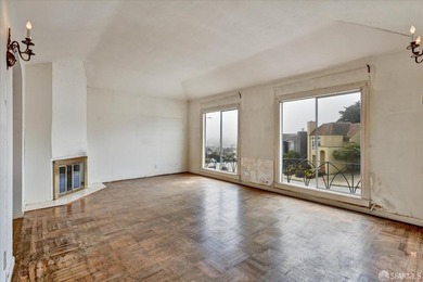 Major fixer upper. Great opportunity to restore this classic - photo 3