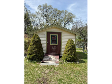 A charming River Front, former Mobile Home lot located just - photo 12