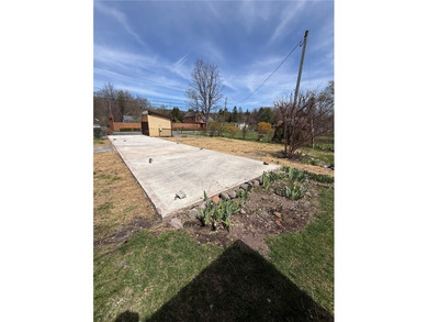 A charming River Front, former Mobile Home lot located just - photo 13