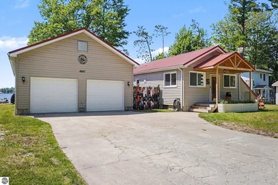 Enjoy effortless lakefront living in this completely remodeled - photo 4