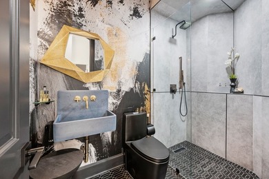 Within Timarron's Crescent Royale, fully remodeled villas of - photo 25