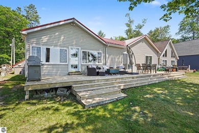 Enjoy effortless lakefront living in this completely remodeled - photo 5