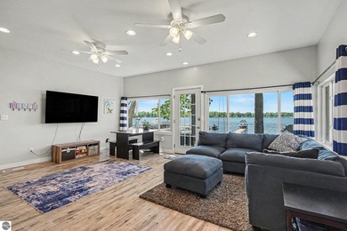 Enjoy effortless lakefront living in this completely remodeled - photo 10