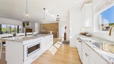 Immerse yourself in the epitome of Lake Barkley's grandeur at - photo 32