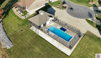Immerse yourself in the epitome of Lake Barkley's grandeur at - photo 38