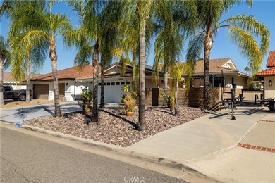 Lake Home For Sale in Canyon Lake, California