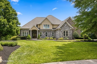 Experience luxury living in this exceptional custom-built home - photo 3